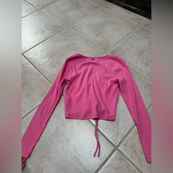 O'Neill Pink Ribbed Crop Top - Picture 3 of 3